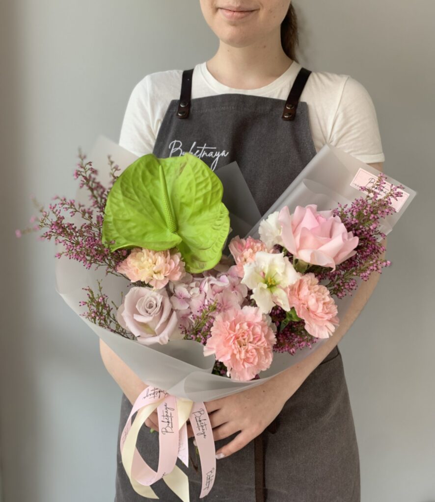 Тропический розовый