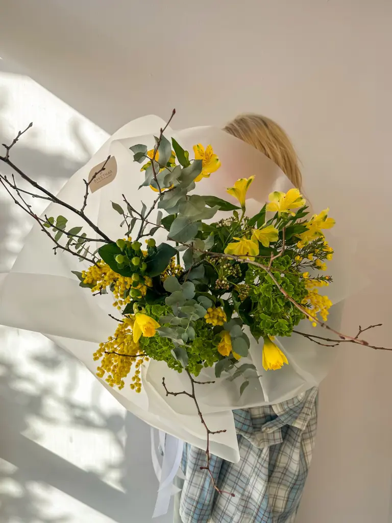 СБОРНЫЙ ВЕСЕННИЙ БУКЕТ