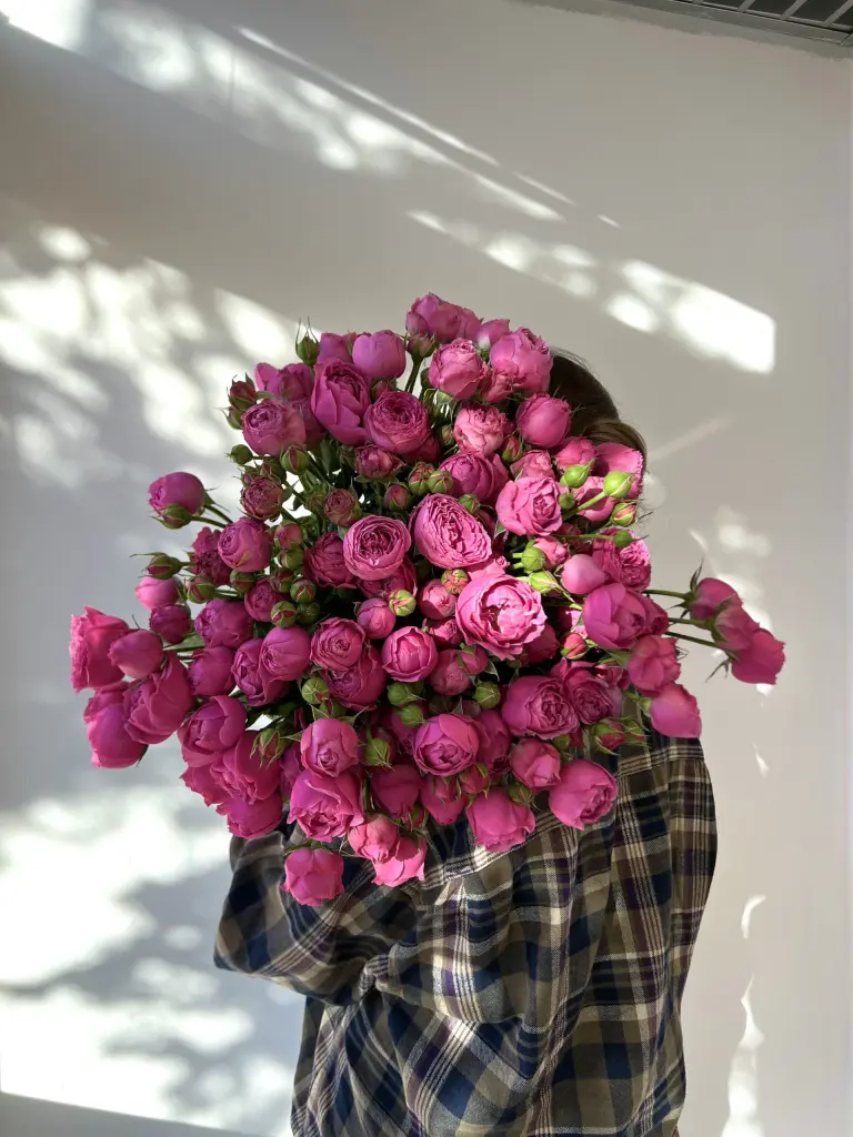 Кустовая роза Мисти баблз