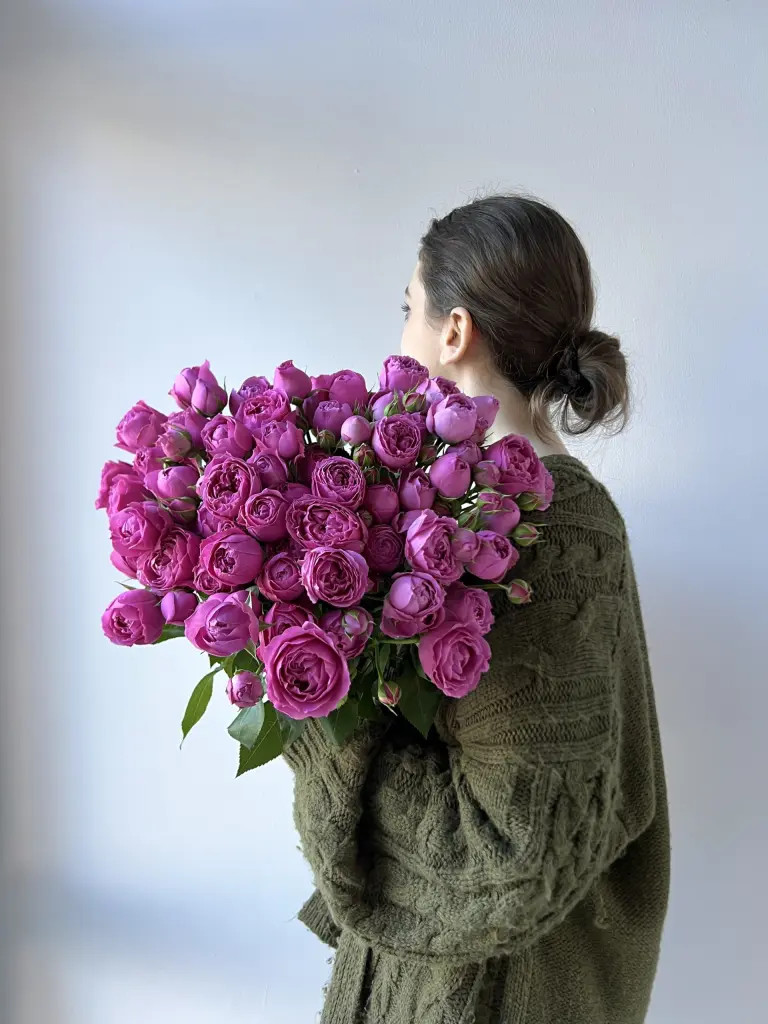 Кустовая роза Мисти Баблз