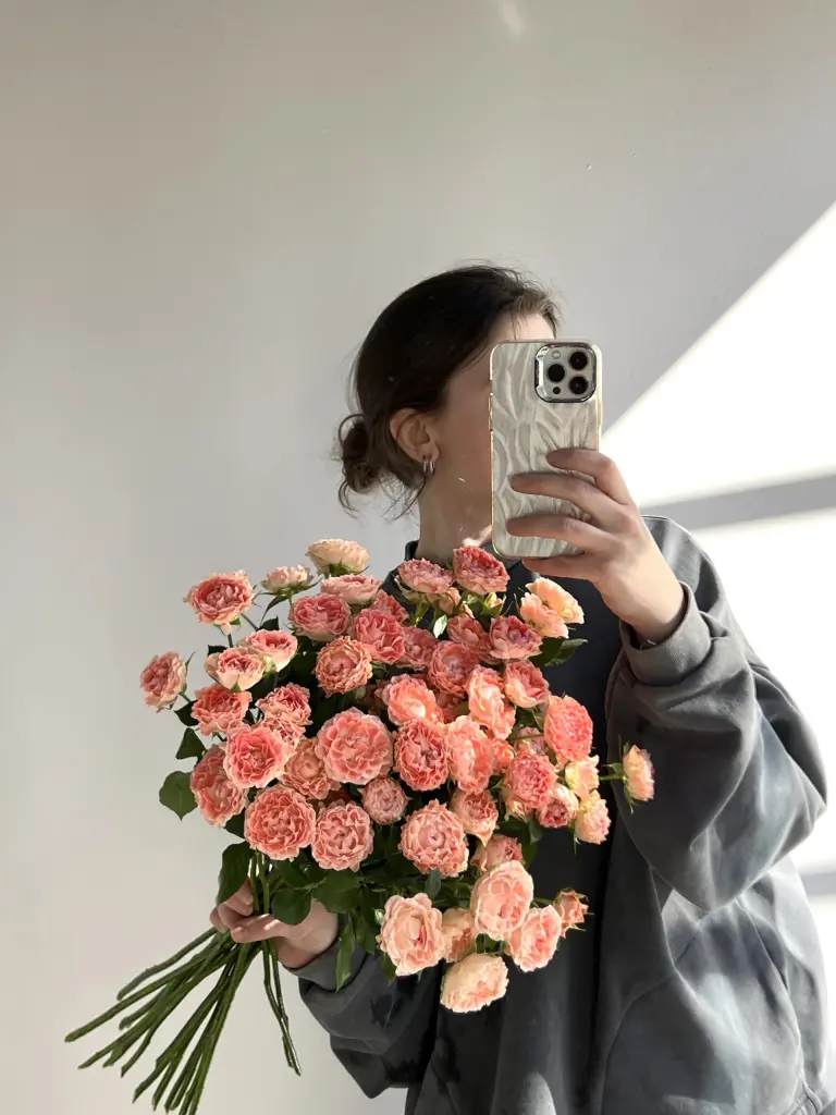 Кустовая роза Фаир Флоу