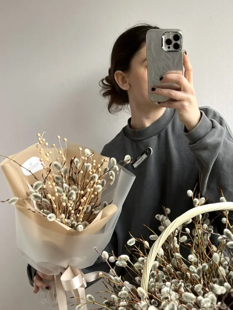 Букет из вербы с сухоцветом льна