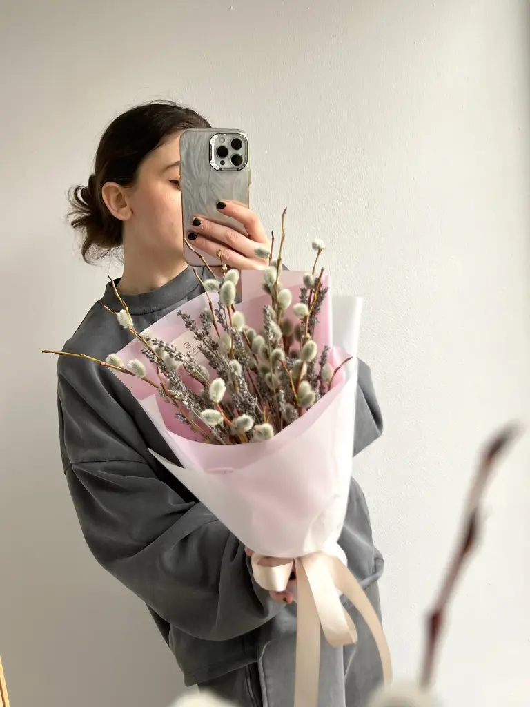 Букет из вербы с сухоцветом лаванды