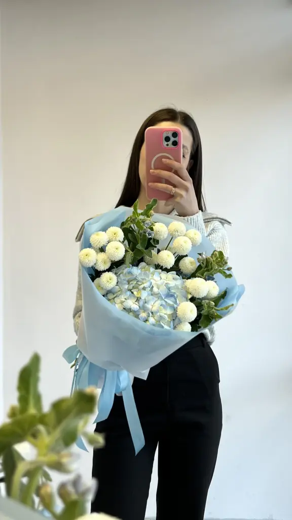 Составной в голубой гамме