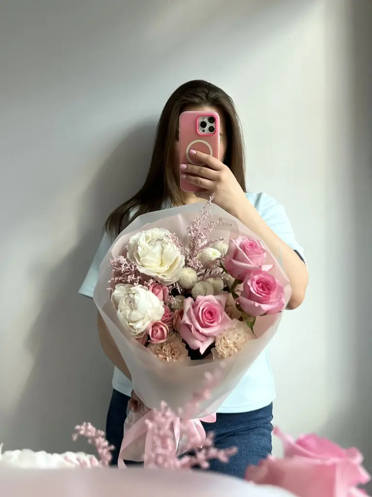 Букет «Нежный с пионами»