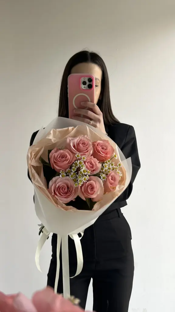 Нежный букет с розами